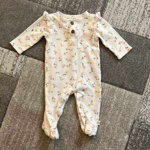 Baby girl outfit
